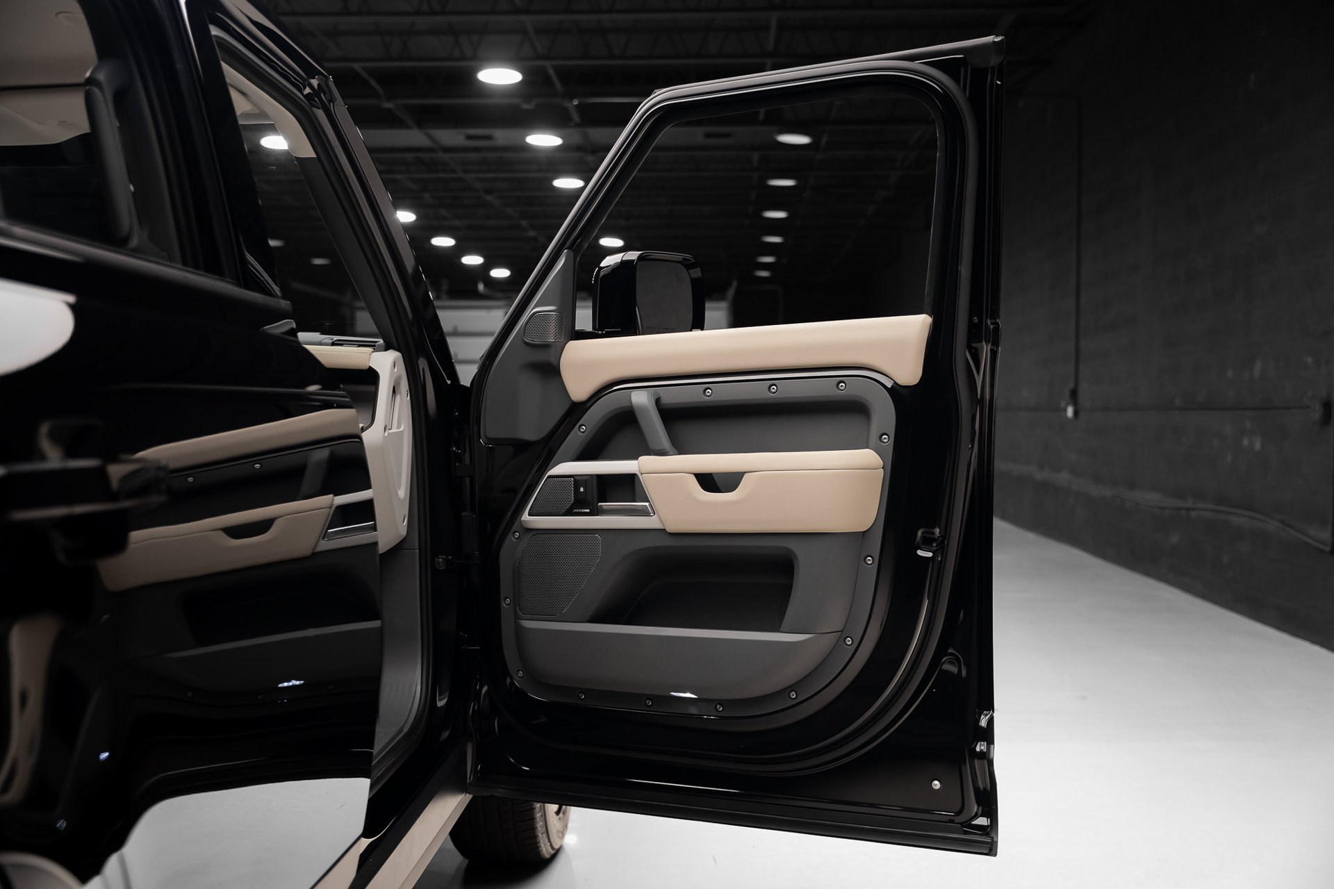 2024 Land Rover Defender 110 S