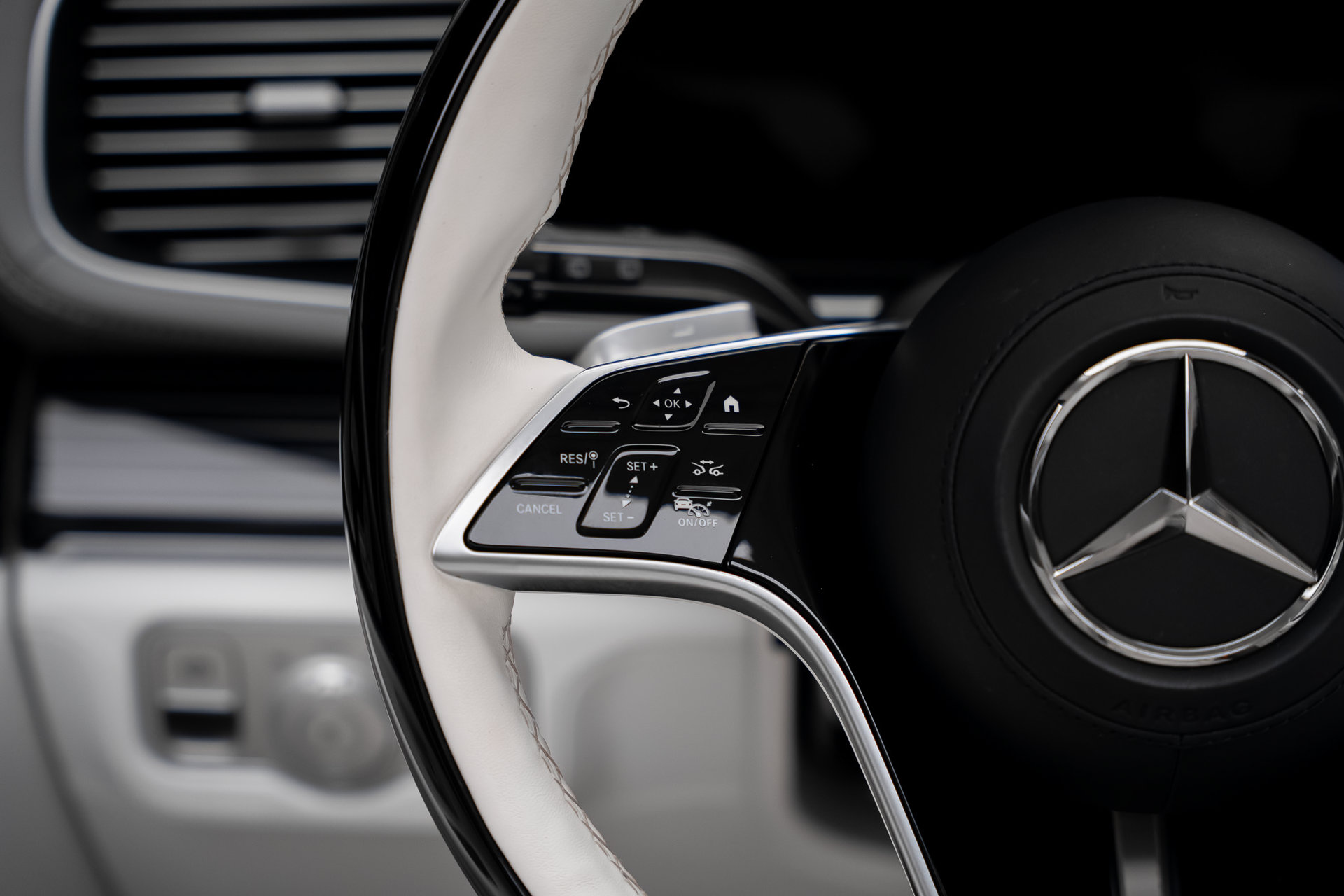 2025 Mercedes-Benz GLS Maybach GLS 600