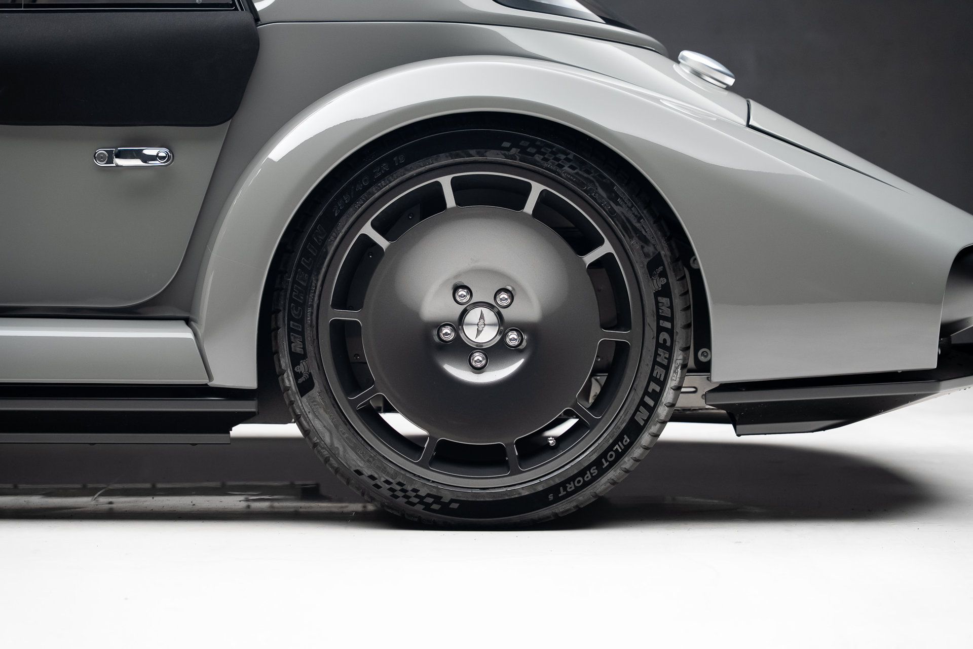 2026 Morgan Supersport