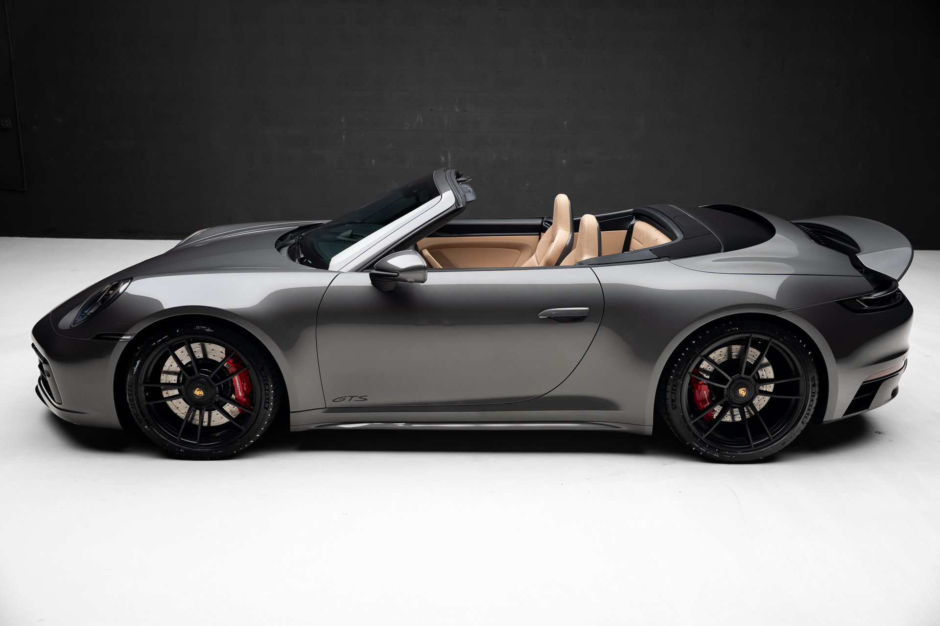 2023 Porsche 911 Carrera GTS