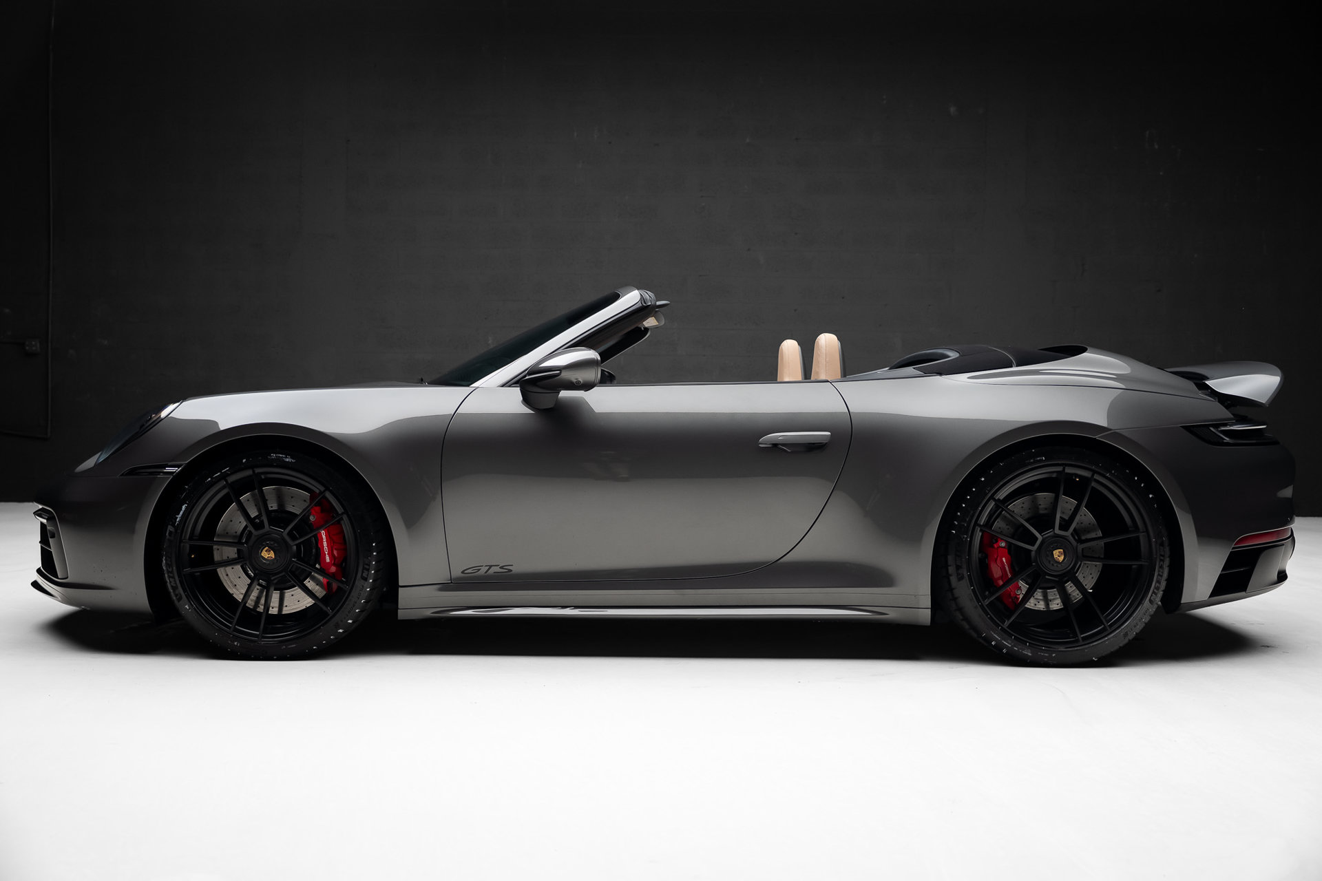 2023 Porsche 911 Carrera GTS