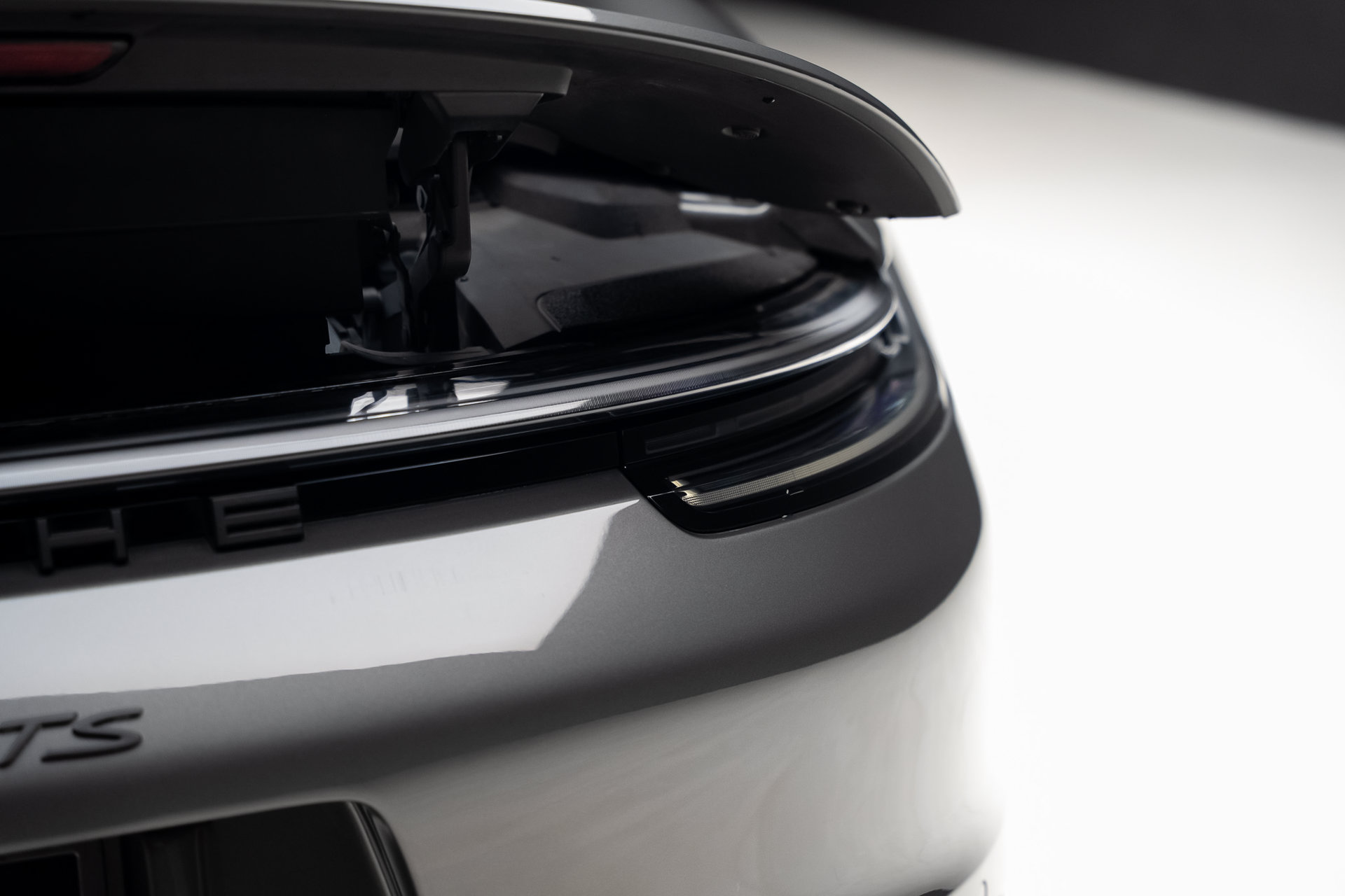 2023 Porsche 911 Carrera GTS