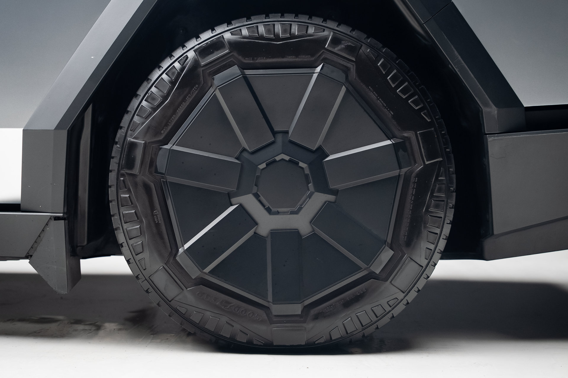 2024 Tesla Cybertruck