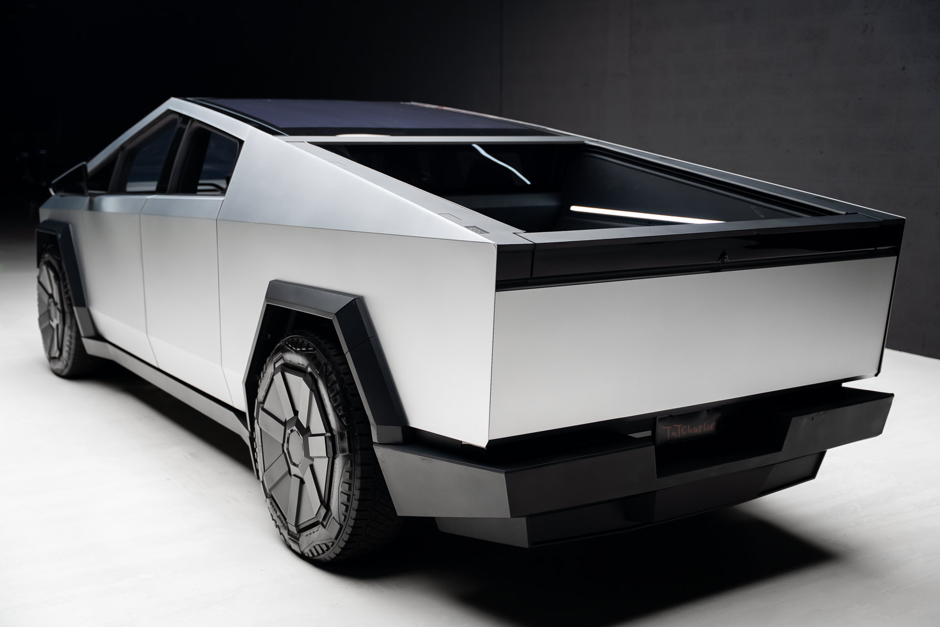 2024 Tesla Cybertruck