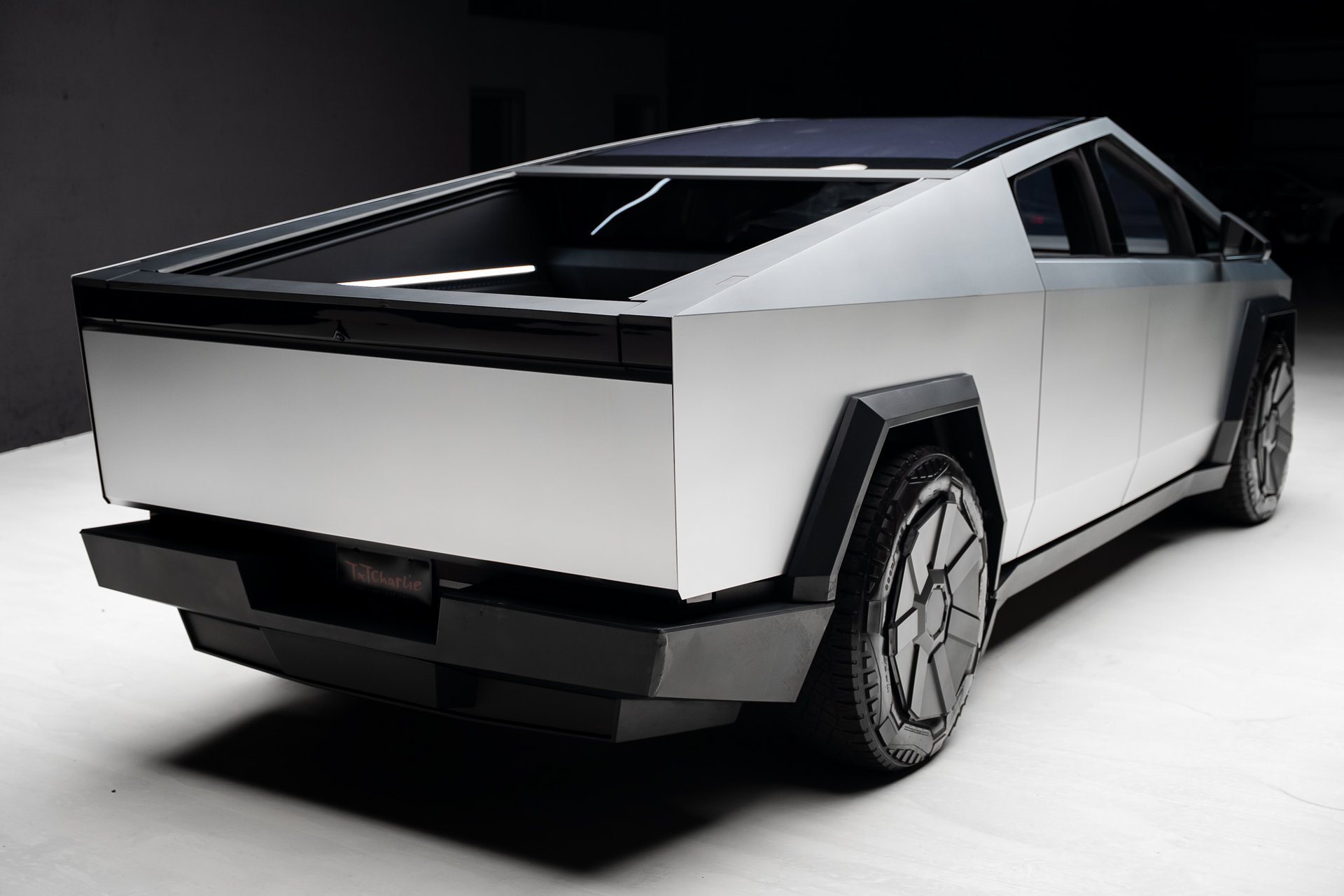2024 Tesla Cybertruck