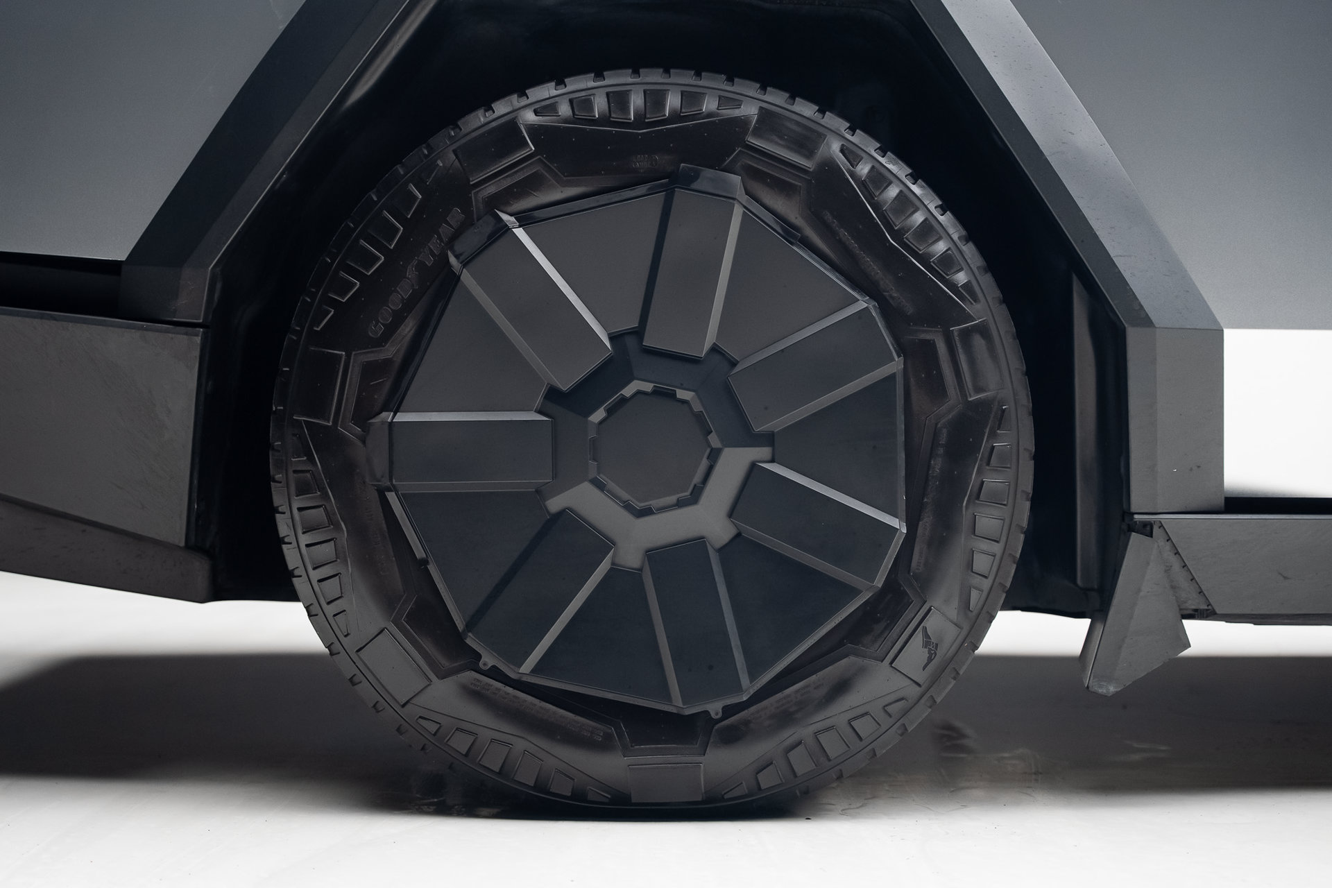 2024 Tesla Cybertruck