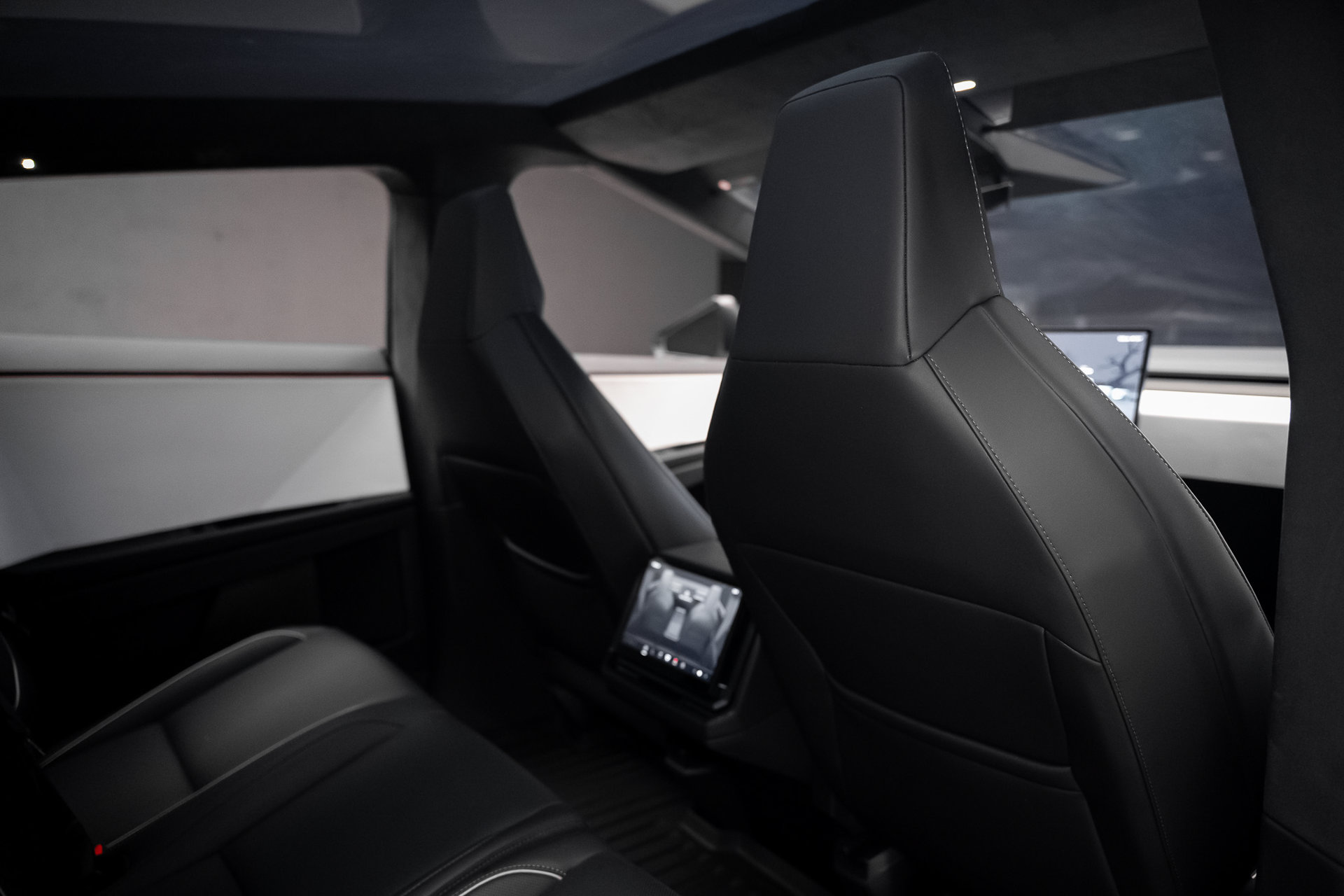 2024 Tesla Cybertruck
